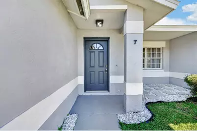 7 Brownstone Lane, Palm Coast, FL 32137 - Photo 4