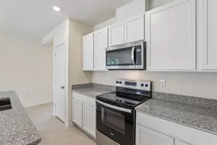520 Pne Rdg Ct, Lake Wales, FL 33859 - Photo 4
