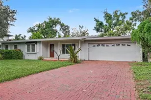 520 Laurel Ln, Lakeland, FL 33813 - Photo 2