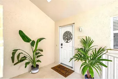 7266 Eleanor Circle #203, Sarasota, FL 34243 - Photo 2