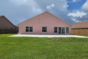2525 Hikers Ct, Kissimmee, FL 34743 - Photo 48