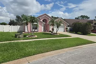 2525 Hikers Ct, Kissimmee, FL 34743 - Photo 2