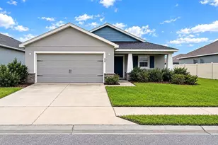 824 Vienna Dr, Winter Haven, FL 33884 - Photo 1