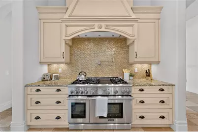 6113 Grosvenor Shore Drive, Windermere, FL 34786 - Photo 22