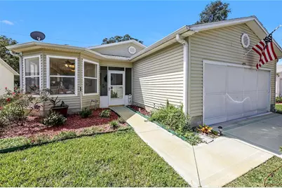 642 Glen Oaks Drive, Leesburg, FL 34748 - Photo 2