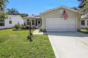 642 Glen Oaks Dr, Leesburg, FL 34748 - Photo 1