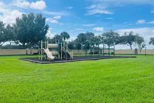 3016 Ashland Ln S, Kissimmee, FL 34741 - Photo 18