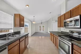 103 Prince Pl, Sanford, FL 32771 - Photo 6