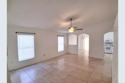 2835 Palm Isle Way, Orlando, FL 32829 - Photo 12