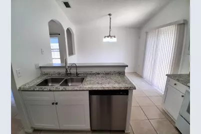 2835 Palm Isle Way, Orlando, FL 32829 - Photo 8
