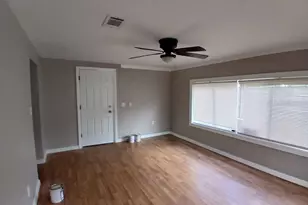 1001 Santa Barbara Dr, Sanford, FL 32773 - Photo 10