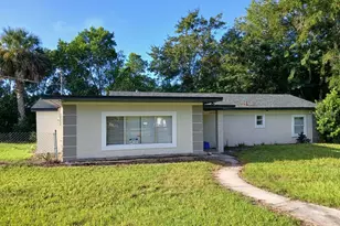 1001 Santa Barbara Dr, Sanford, FL 32773 - Photo 2