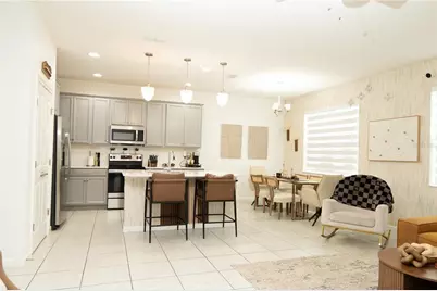 521 Sapphire Drive, Davenport, FL 33837 - Photo 10