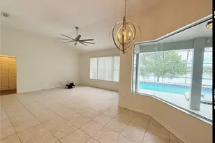 13535 Bluewater Cir, Orlando, FL 32828 - Photo 8