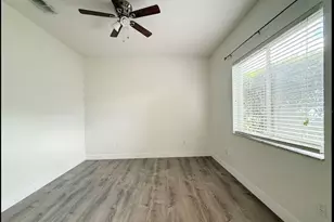 13535 Bluewater Cir, Orlando, FL 32828 - Photo 16