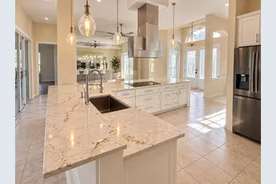 13535 Bluewater Circle, Orlando, FL 32828 - Photo 4