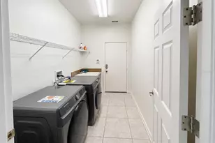13535 Bluewater Cir, Orlando, FL 32828 - Photo 20