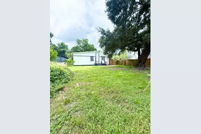 2215 Vine Street, Orlando, FL 32806 - Photo 30
