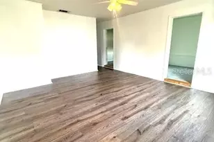 2215 Vine St, Orlando, FL 32806 - Photo 2