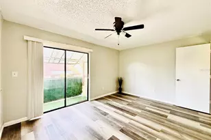 12236 Fox Hound Ln, Orlando, FL 32826 - Photo 14
