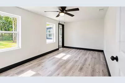 334 W Beresford Road, Deland, FL 32720 - Photo 6