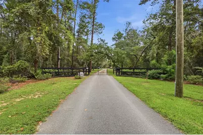 3435 N Highway 314A, Silver Springs, FL 34488 - Photo 2
