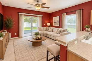 518 Wilton Cir, Sanford, FL 32773 - Photo 4