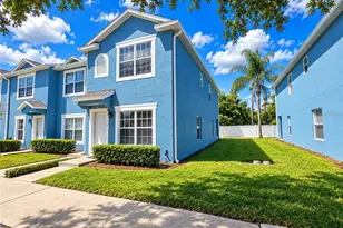 518 Wilton Cir, Sanford, FL 32773 - Photo 2