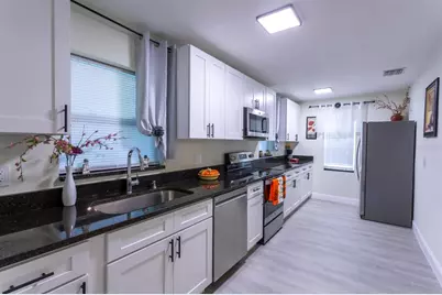 1050 Herman Avenue, Orlando, FL 32803 - Photo 18