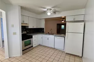10023 Brightfield Ct, Orlando, FL 32821 - Photo 8