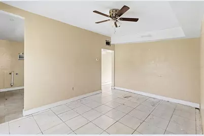 4058 Shellman Street, Orlando, FL 32811 - Photo 10