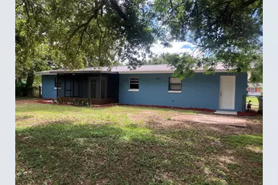 2013 Live Oak Drive, Fruitland Park, FL 34731 - Photo 2