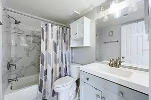 2832 Hunt Club Ln, Orlando, FL 32826 - Photo 32