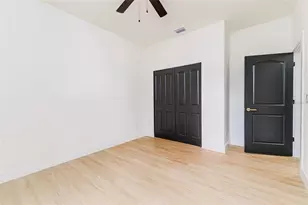 7907 N Greenwood Ave, Tampa, FL 33604 - Photo 48