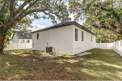 7907 N Greenwood Avenue, Tampa, FL 33604 - Photo 28