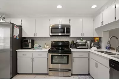 11 Escondido Circle #108, Altamonte Springs, FL 32701 - Photo 14