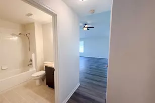 16005 Stags Leap Dr, Lutz, FL 33559 - Photo 22
