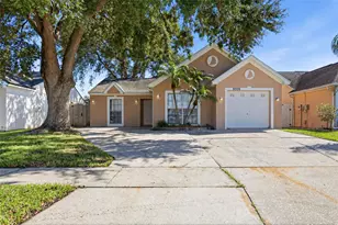 9006 Dixiana Villa Cir, Tampa, FL 33635 - Photo 2