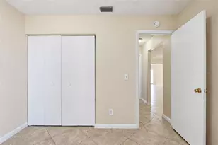 9006 Dixiana Villa Cir, Tampa, FL 33635 - Photo 20