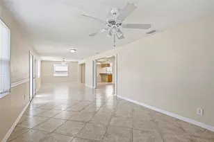 9006 Dixiana Villa Cir, Tampa, FL 33635 - Photo 10