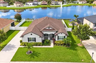 4909 Stone Acres Cir, Saint Cloud, FL 34771 - Photo 2