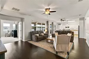 4909 Stone Acres Cir, Saint Cloud, FL 34771 - Photo 8