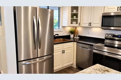 602 Trinidad Court #602, Winter Park, FL 32792 - Photo 6