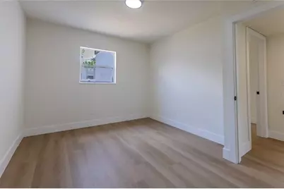 4502 S Grady Avenue, Tampa, FL 33611 - Photo 22