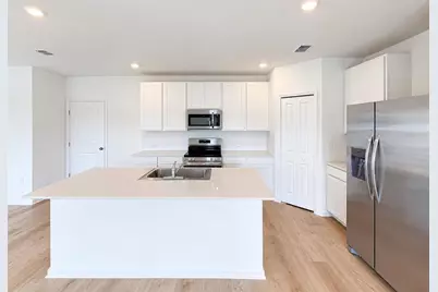 6221 Botticella Boulevard, Winter Haven, FL 33884 - Photo 6