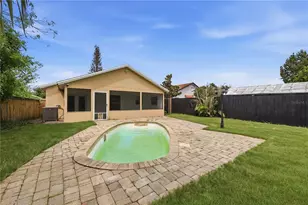 9910 Dean Cove Ln, Orlando, FL 32825 - Photo 2