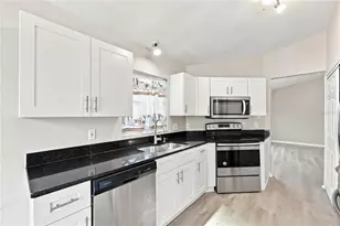 9910 Dean Cove Ln, Orlando, FL 32825 - Photo 4