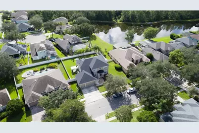 2122 Cascades Cove Drive, Orlando, FL 32820 - Photo 4