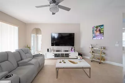 2122 Cascades Cove Drive, Orlando, FL 32820 - Photo 16