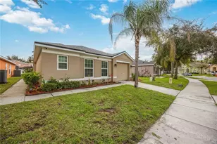332 Scrub Jay Way, Davenport, FL 33896 - Photo 2